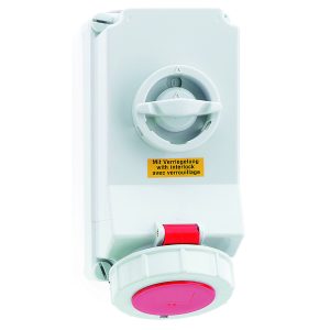 CEE-wandcontactdozen schakelbaar